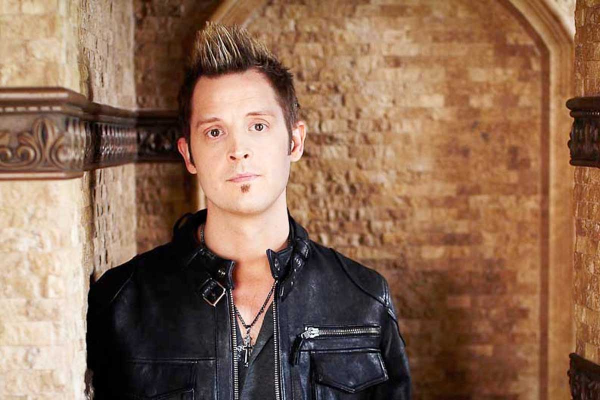 Lincoln Brewster